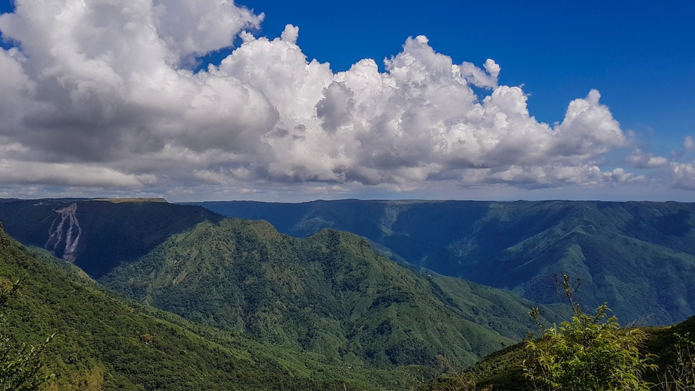 Best tourist places in shillong meghalaya for couples