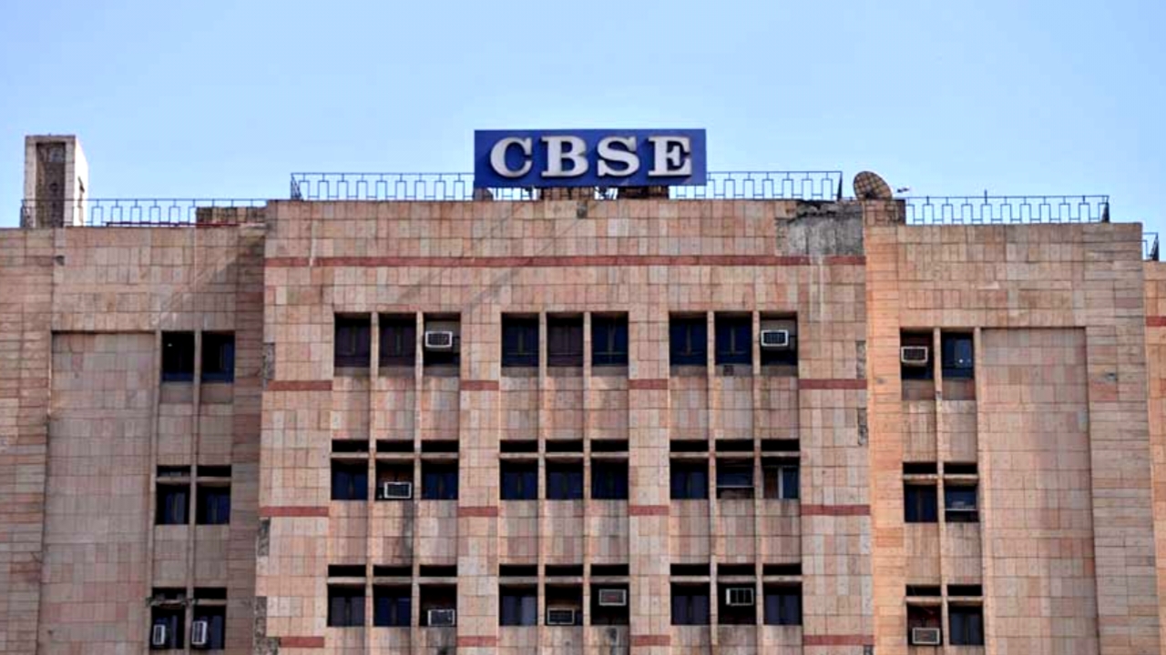 CBSE Class 12 Date Sheet 2026 Released: Board Shares Key Guidelines for JEE Main Aspirants